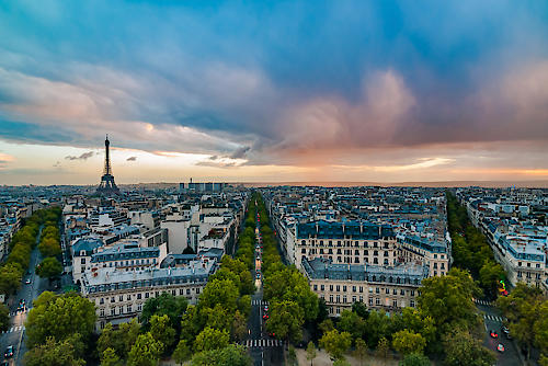 Vue sur Paris depuis l'Arc de Triomphe von Arnaud Bertrande