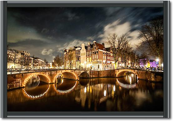 Amsterdam Illuminated Bridge von Sandrine Mulas