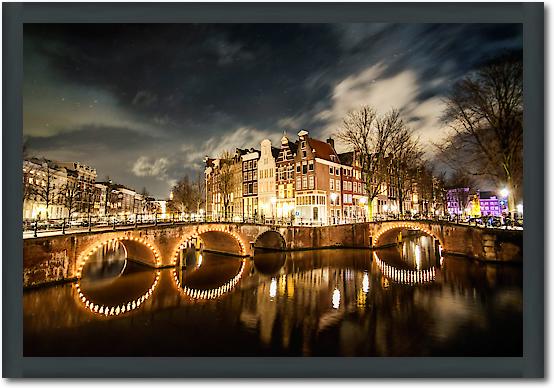 Amsterdam Illuminated Bridge von Sandrine Mulas