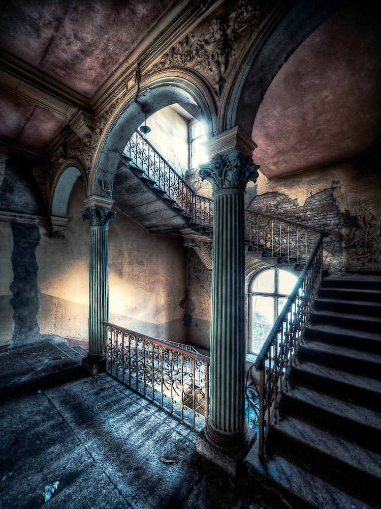 Forgotten Glory von Matthias Haker