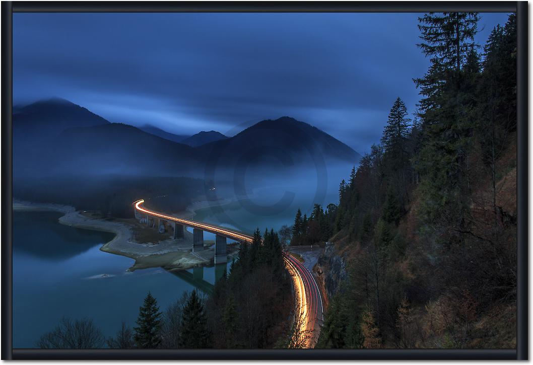 Sylvensteinspeicher bei Nacht von Markus Scholz