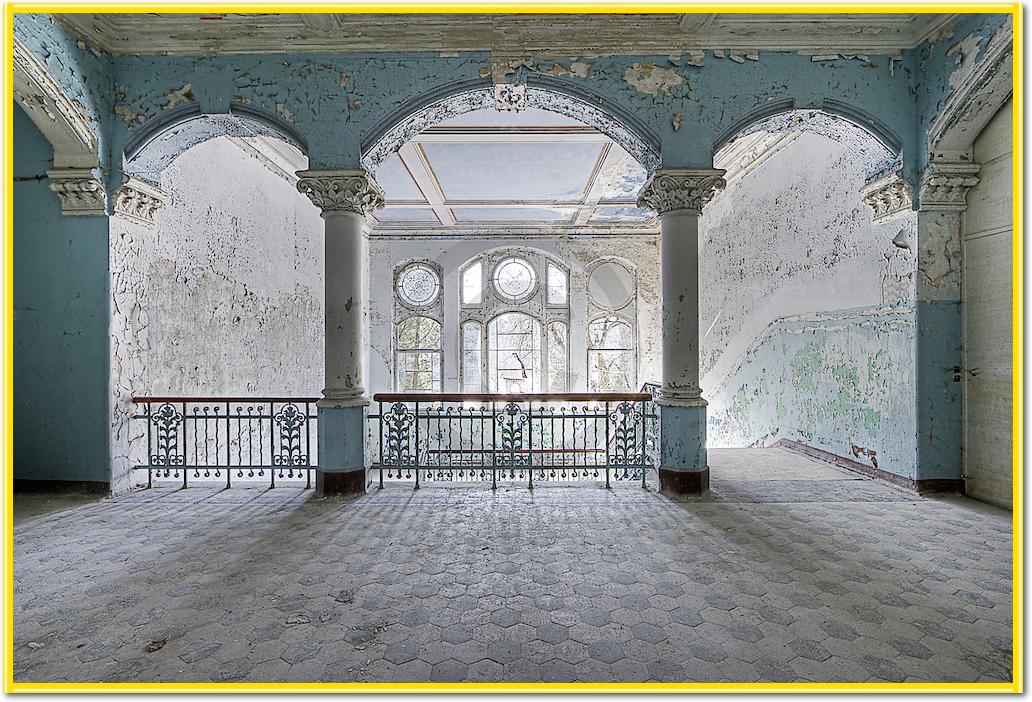 Beelitz No.1 von Michael Belhadi