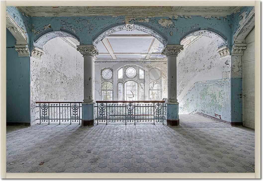 Beelitz No.1 von Michael Belhadi