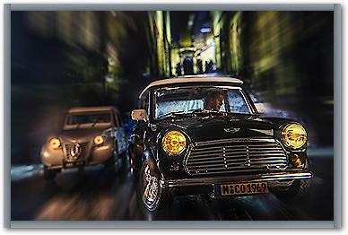 Cars in action - Austin Mini von Jean-Loup Debionne