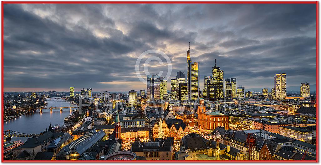 Frankfurt Evening Skyline von Michael Abid