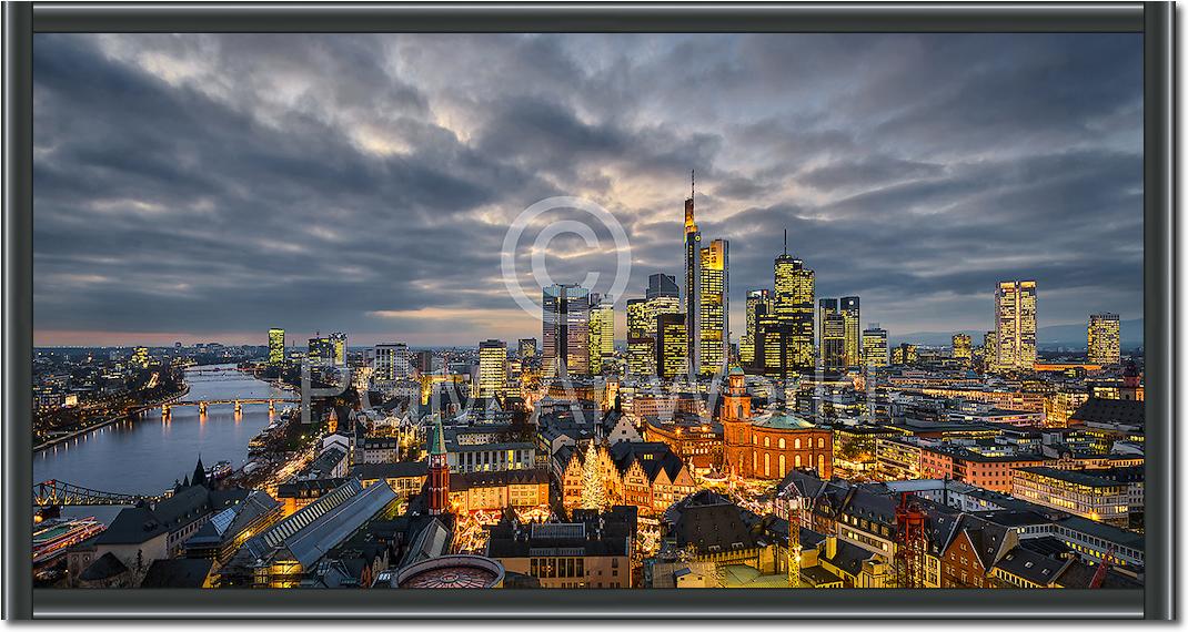 Frankfurt Evening Skyline von Michael Abid