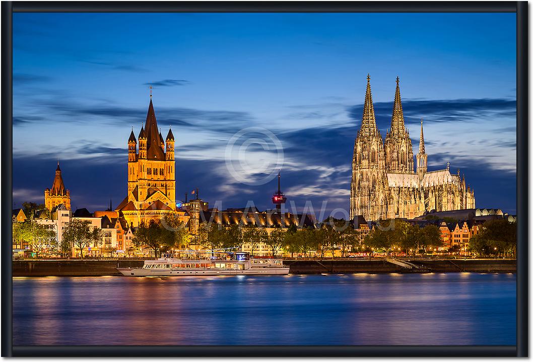 Köln Skyline Bluehour von Michael Abid