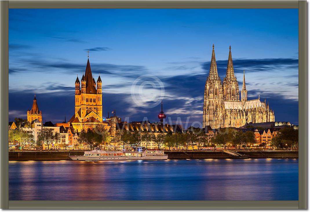 Köln Skyline Bluehour von Michael Abid