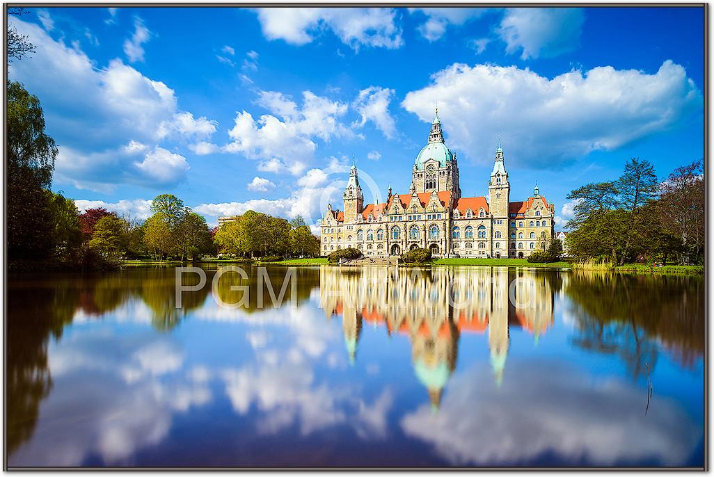 Hannover Rathaus Maschteich von Michael Abid